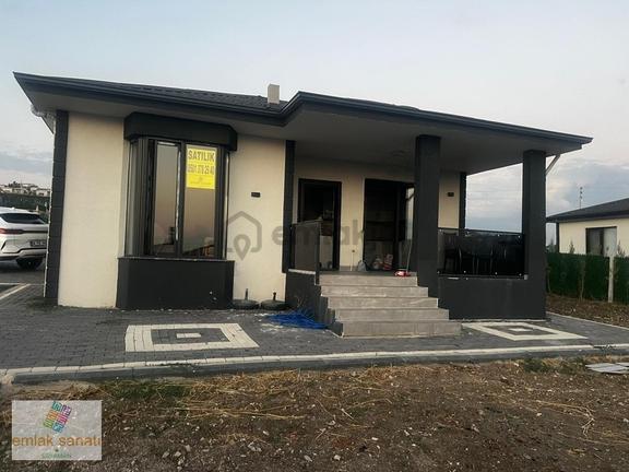 Satılık Hobi Bahçesi 2+1 Sıfır Yapılı Betonarme Evle Birlikte 1