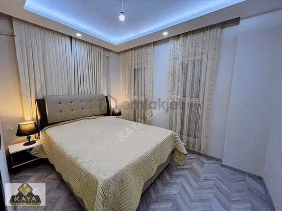 Lüks Eşyalı Önü Açık Katta 1+1 1