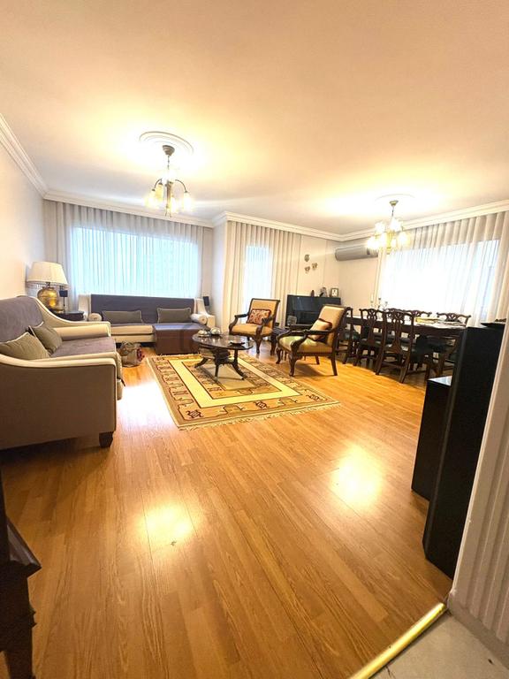 Metropol Hastanesi Yanı Site İçinde Asansörlü Otoparklı 175 M2 3+1 Arakat Daire 2