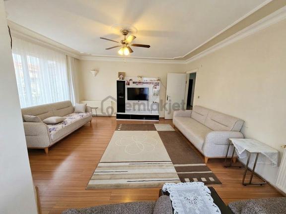 Satılık Daire Pendik Esenyalı Mahallesi 3+1 2