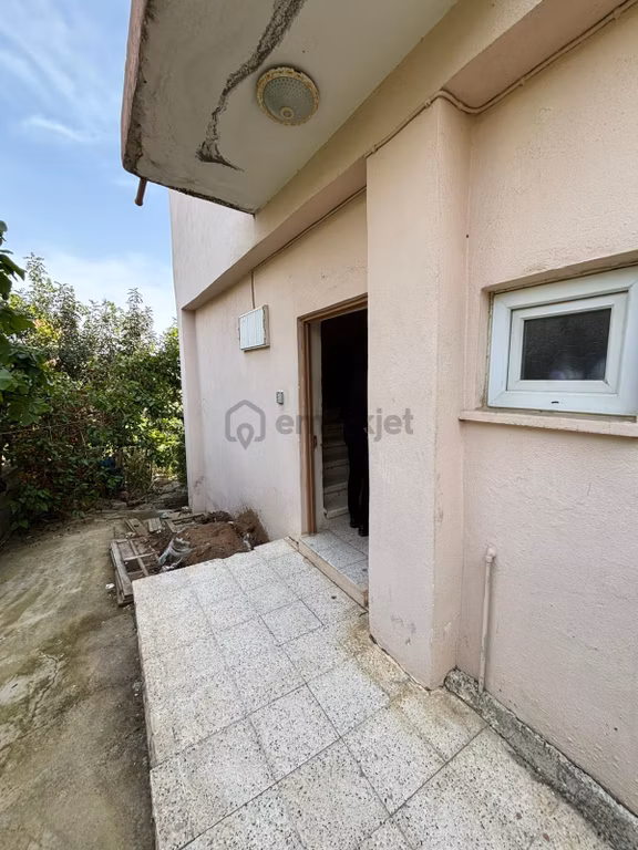 Usta Gayrimenkul'den Akçaalan'da Kiralık Doğalgazlı 3+1 Daire 2