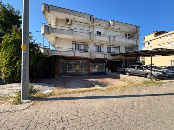 Usta Gayrimenkul'den D-400 Karayolu Üzerinde Kiralık Dükkan 1