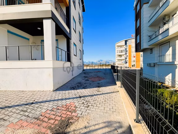 Usta Gayrimenkul'den Satılık Merkezi Konumda Sıfır 2+1 Daireler 2