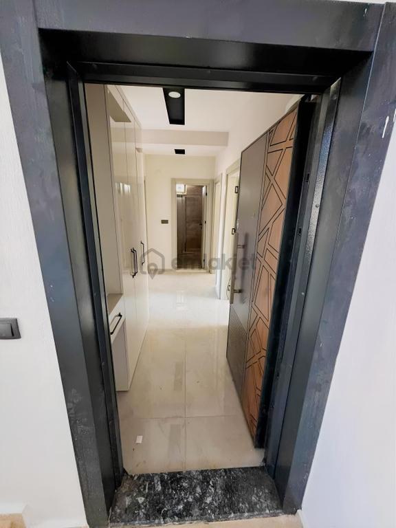 Usta Gayrimenkul'den Kiralık 2+1 Sıfır Doğalgazlı Daireler 2