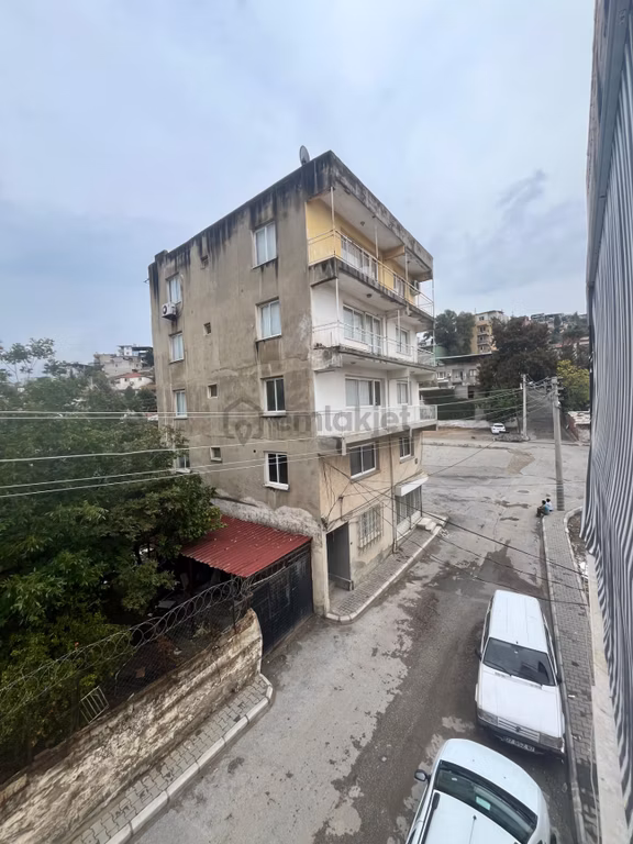 Modern Tasarımlı Geniş Ve Ferah Satılık Daire 1
