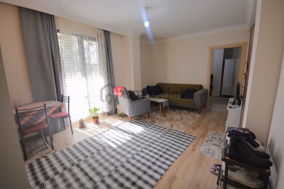 Satılık Merkezi Konumda Kiracılı 1+1 Kat Mülkiyetli Uygun Daire 2