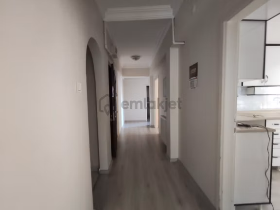 Yılmaz Gayrımenkulden Kıralık 2+1 Yüksek Giriş Yapılı Masrafsız Kıra 26 Bın 2