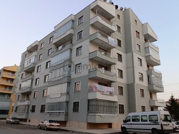 Fetih Mh.aslanlıkışla Cd.tramvay Yanında Kiralık Geniş 3+1 Daire 2
