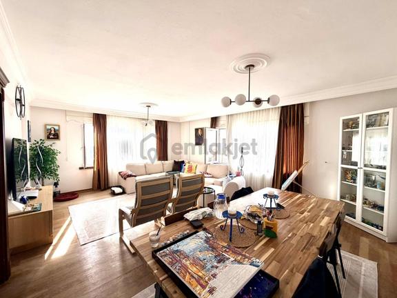 Çorlu Emlaklarda 4+1 - 160m2 Geniş Masrafsız Satılık Daire !! 1