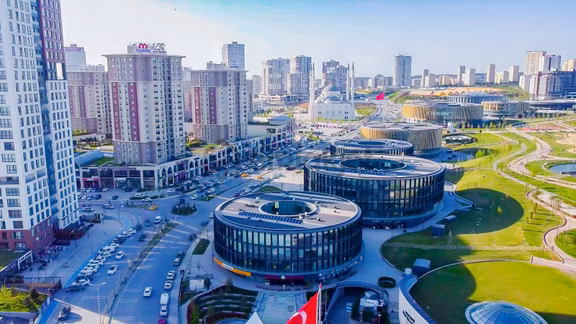 Başakşehir Merkez Kuzey Yakasında 107m2 Kiralık Ofis 2