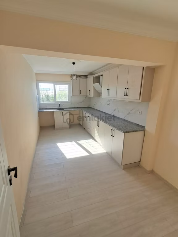 Fethiye Çatalarıkda Kiralik 2+1 Kapalı Mutfak Giriş Kat Daıre 1