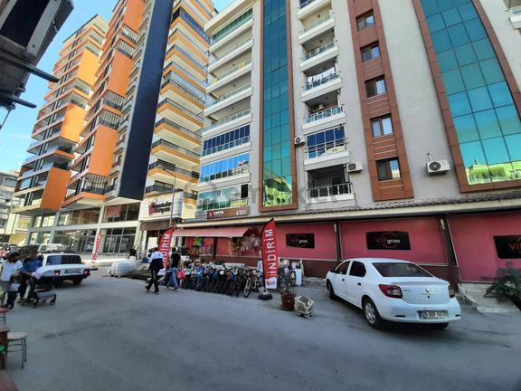 Merkez Avantajlar Mağaza Üstü Lüks Kiralık Daire 1
