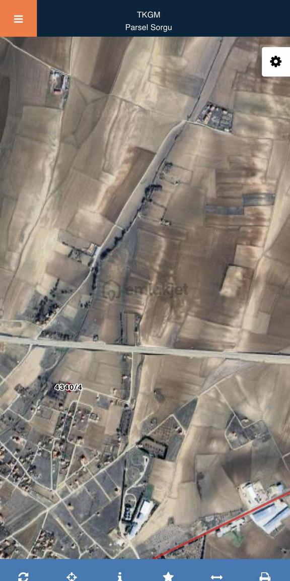 Liva Gayrimenkul'den Kaman Da Ana Yola Yakın Merkezi Uygun Arsa 2