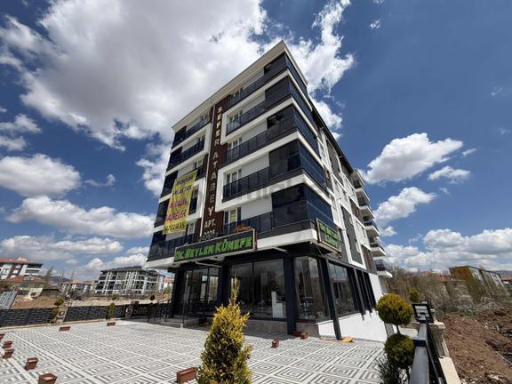 Liva Gayrimenkul'den Bağbaşı Mah Kiralık 2+1 Sıfır Daire 1