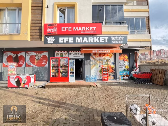 Işık Gayrimenkul'den Hilalkent'te Devren Kiralık İş Yeri 1