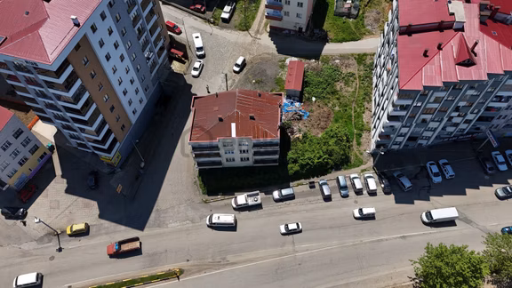Mabel 'den Anayol Cepheli Tic+konut İmarlı Köşe Başı Fırsat Bina 2