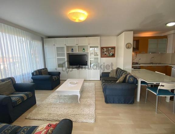 Tuzla Akdeniz Evleri'nde 2bloklu2katlı Havuzlu Eşyalı Kiralık1+1 2