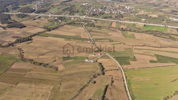 Kaynarca Karamanlar Mah'de 2,575 M2 Satılık Arazi 1