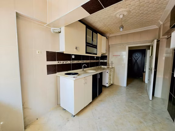 Akşemsettin Mah'de Satılık 3+1 Yüksek Giriş Geniş M2 Kupon Daire 1