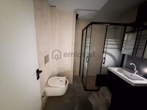 Edirne Çevre Yolu Üzeri Kapalı Otoparklı Kiralık 2+1 Daire 2