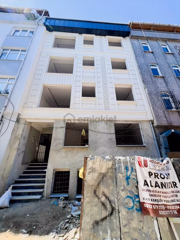 Uğur&şeren İnşaat'tan Bayrampaşa'da Satılık 2+1 Sıfır Daire 1
