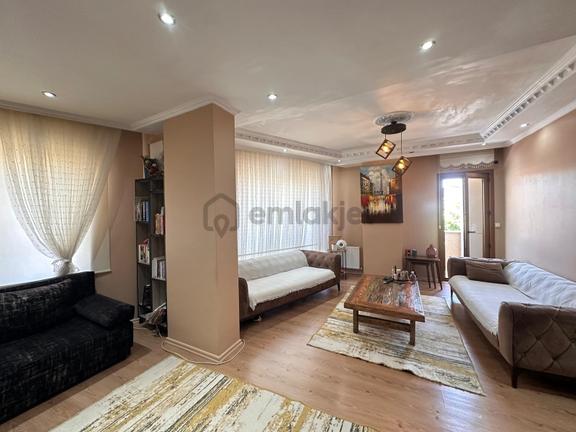 Cadde Üzeri 3+2 Geniş, Açık Cepheli, Kullanışlı Dubleks Daire 2