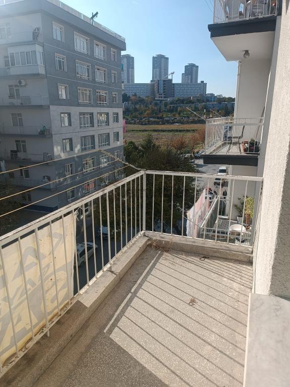 Düştü Düştü Hastane Metro Yanı Satlık Daire 3490000 Tl 2