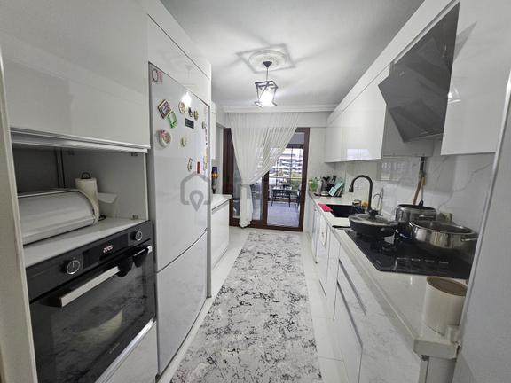 Aydın Caddesinde 160 M² Lüks 3+1 Çift Balkon&asansör Satılık 2