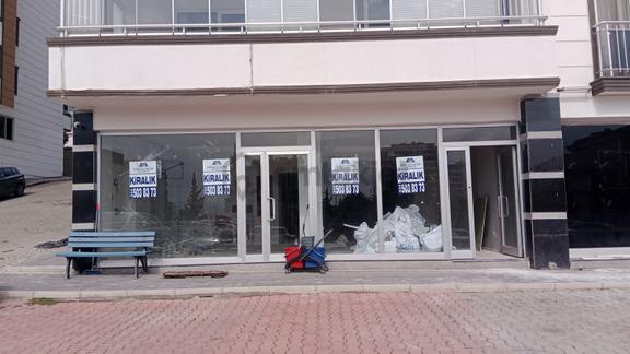 Germenıcıa Dan Geniş Cepheli İş Yeri 2