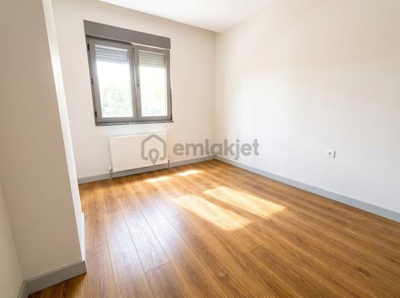 Turyap'tan Küçükyalı Sahilde Sıfır Binada Arakat 2+1 2