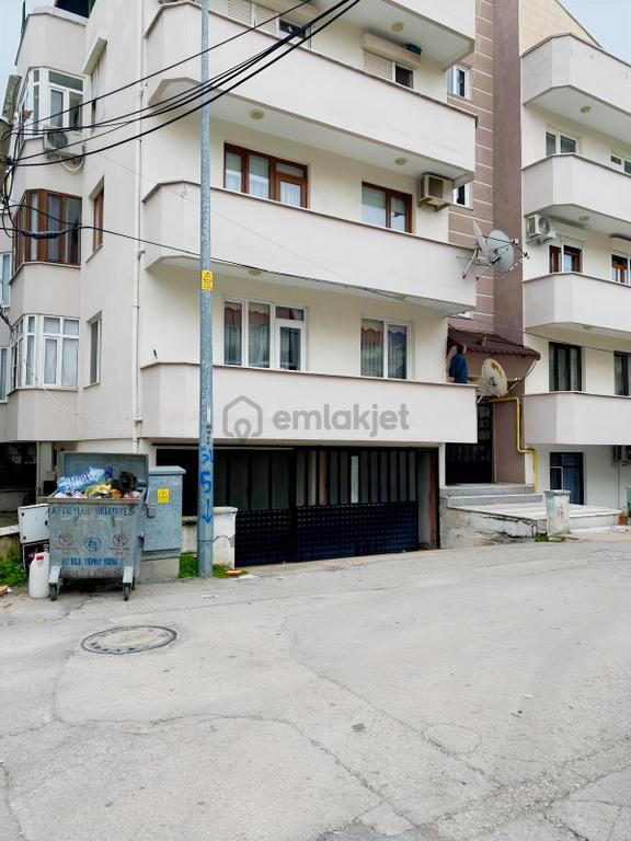 Mir'den Balıkesir Bahçelievler 100.yıl Cad. Arkası Satılık Depo 1