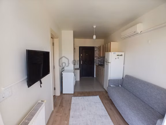 Ender Uysal Gayrimenkulden Asmalıevlerde Klimalı Balkonlu 1+1 Kiralık Apart. 2