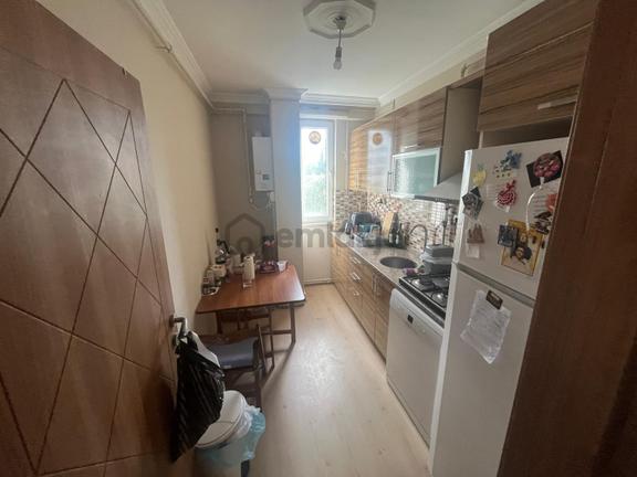 Buluruz'dan Şükrüpaşa Mahallesinde Eşyalı Kiralık 2+0 Daire 2