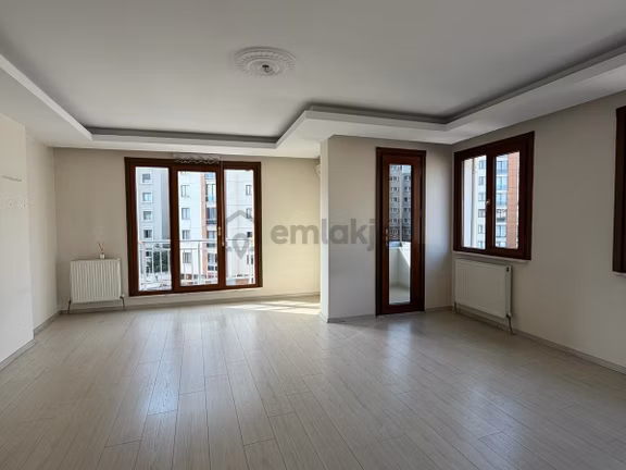 Merkezefendi Mahallesinde Asansörlü Dubleks 3+1 Kiralık Daire 1