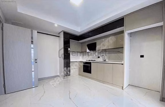 Mavi Emlaktan Ortaköy Merkezde Satılık 3+1 Daire 1