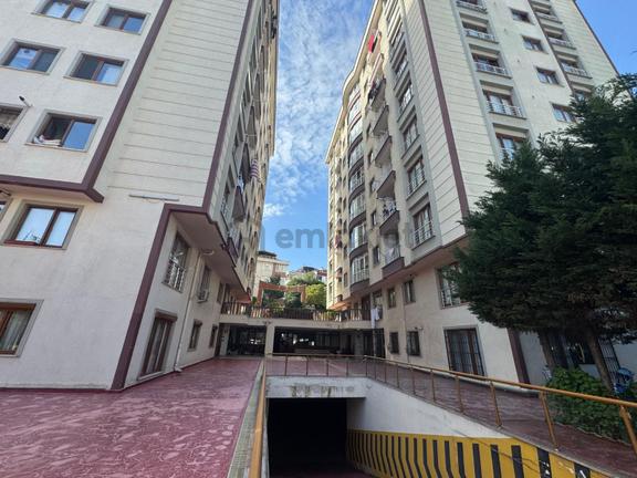 F-l Den Örnek Merkez Seçkin Sitede Otoparklı 2+1 1