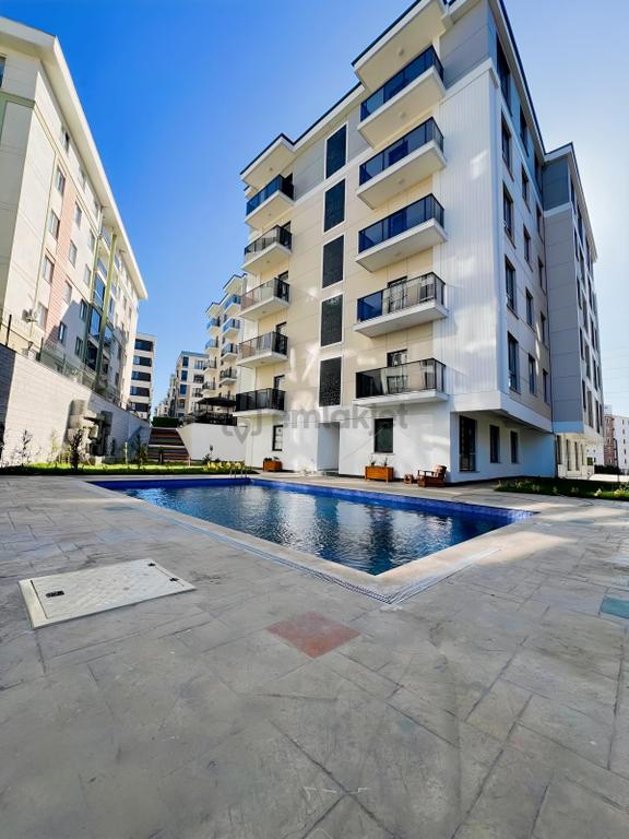 Nusratiye Mahallesi Nefes Park Yanında 1+1 Kiralık Daire 1