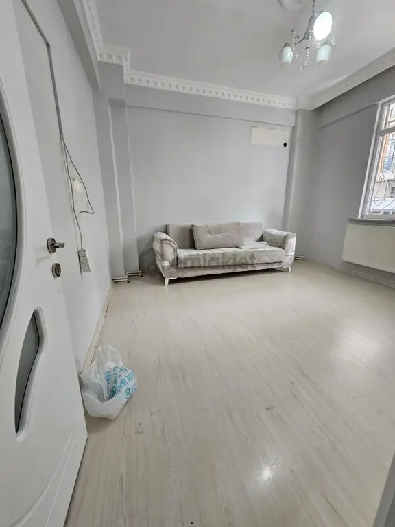 Güzelyurt Kiralık 2+1 Geniş Daire 1