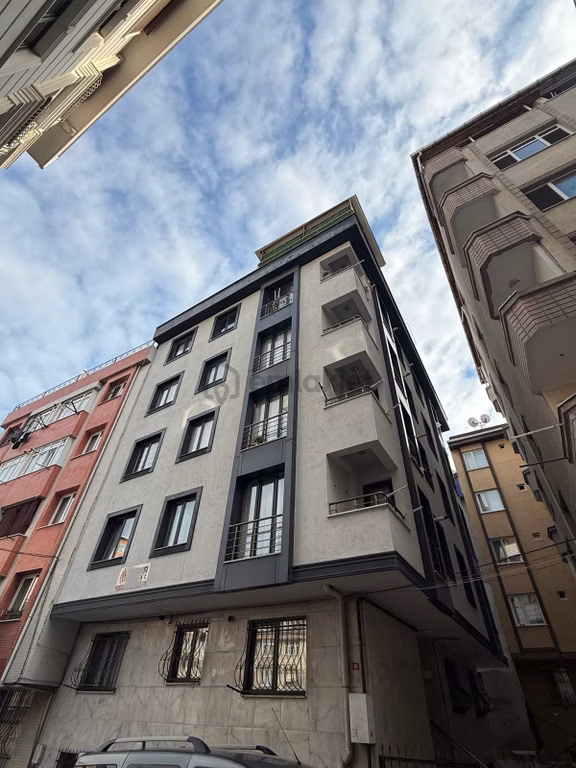 Yenibosna Çakmak Durağı Yakını 3+1 Aileye Kiralık Dublex 1