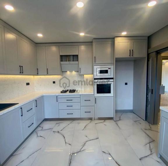 Bağcılar Kirazlı Mah Sahibinden Kiralık 2+1 Daire Sahibi: 𝟢𝟻𝟺𝟷’ 𝟼𝟹𝟼’ 𝟻𝟼𝟽𝟾 2