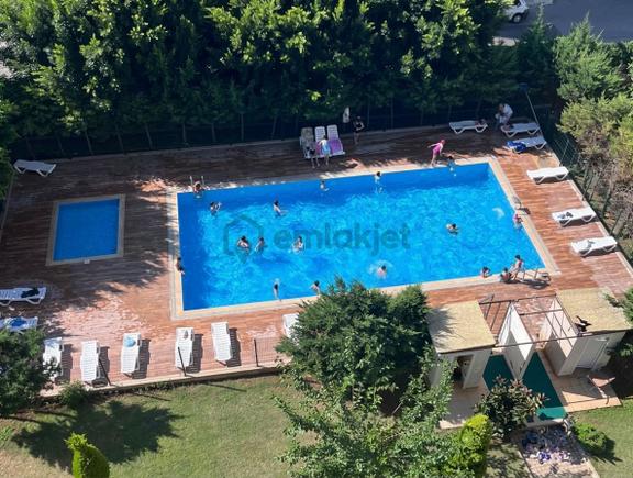 Havuzlu Site İçinde Doğalgazlı Deniz Manzaralı 3+1 Satılık Daire 2
