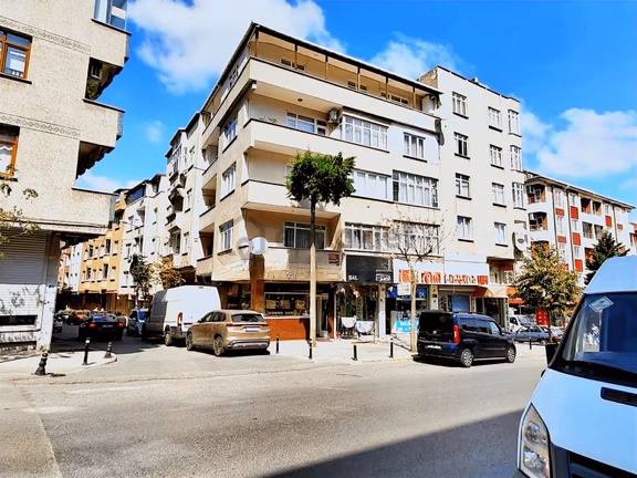 Gaziosmanpaşa Cadde Üstü Köşe Bina Remax Murat Altaylar'dan 1
