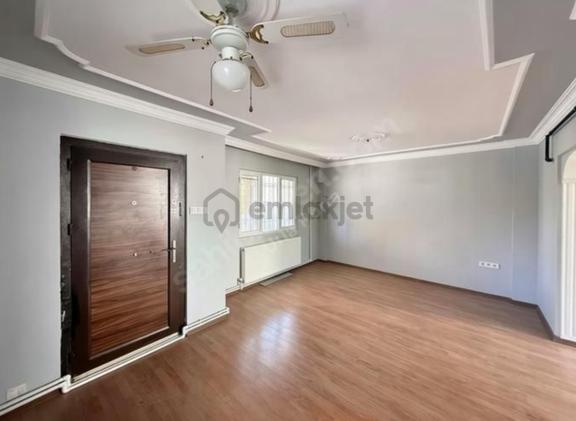 Urla Atatürk Mah.de Kiralık Müstakil Bahçeli Villa 2