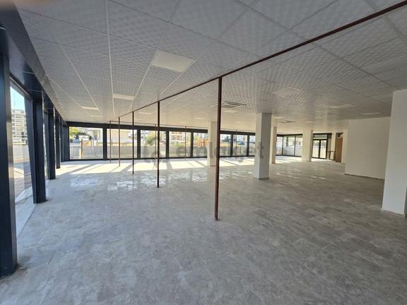 Bahçeyakada Soğuk Havalı, Sıfır Klimalı & Raf Sistemli 1.000 M² 2