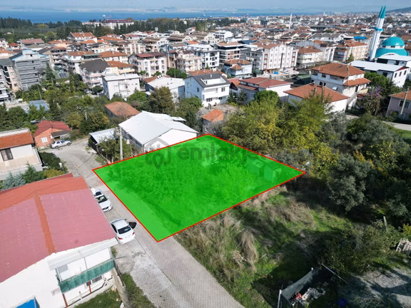 İsmetpaşa'da Deniz Manzaralı Değerli Lokasyonda %40 İmarlı Arsa 1