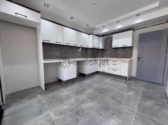 Kadıköy Eğitim Mah Sahibinden Kiralık 2+1 Daire Sahibi: 𝟢𝟻𝟺𝟼' 𝟽𝟾𝟹' 𝟼𝟼𝟺𝟾 2