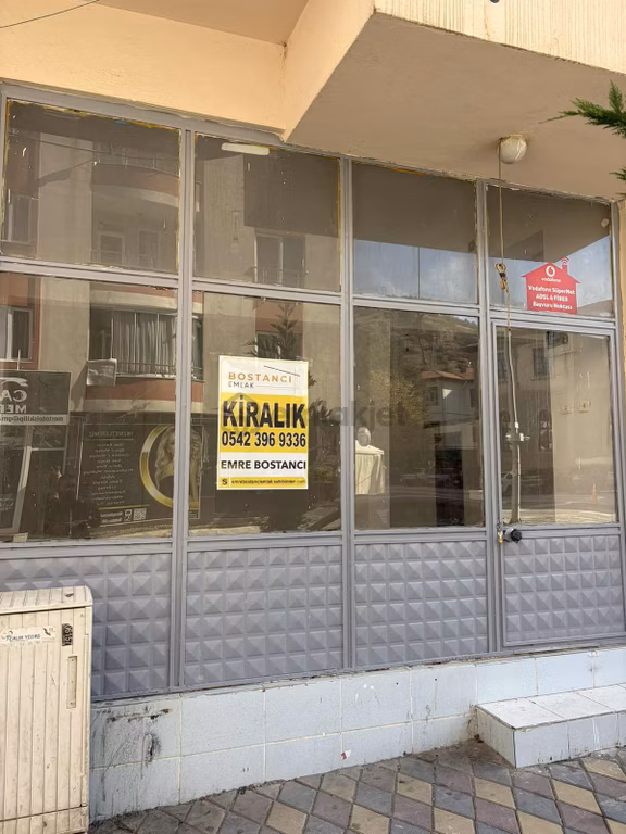 Kiralık 60m2 İşyeri 2