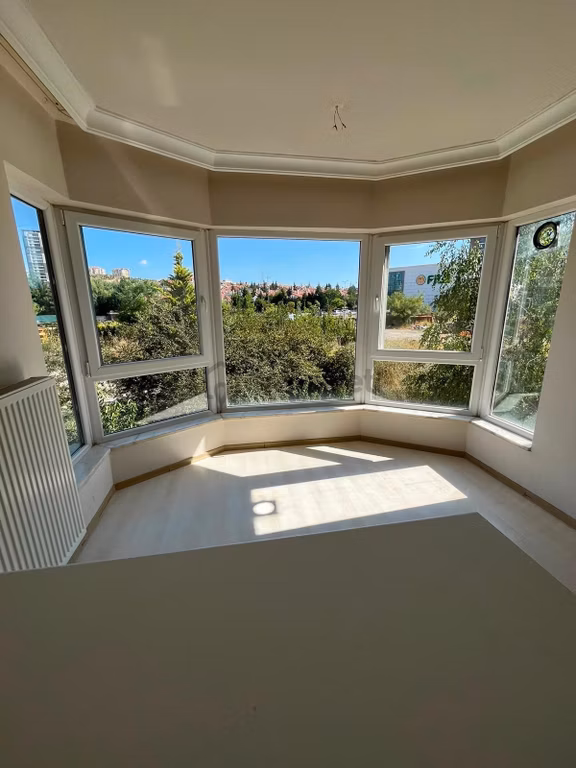 Ankara Çankaya Alacaatlıda Geniş Ferah Ve Konforlu 4+1 Satılık 2