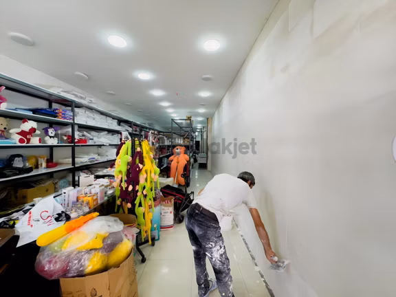 Uğur Mumcu Mah. De Satılık 140m2 Cadde Üstü Kupon Dükkan 2