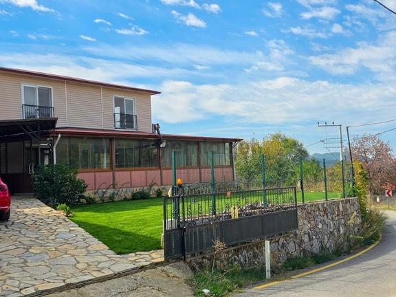 Muğla Gökova Ataköy'de 5+1 Müstakil Ev Ve 814 M2 Arsa 1